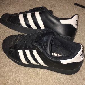Black adidas superstars